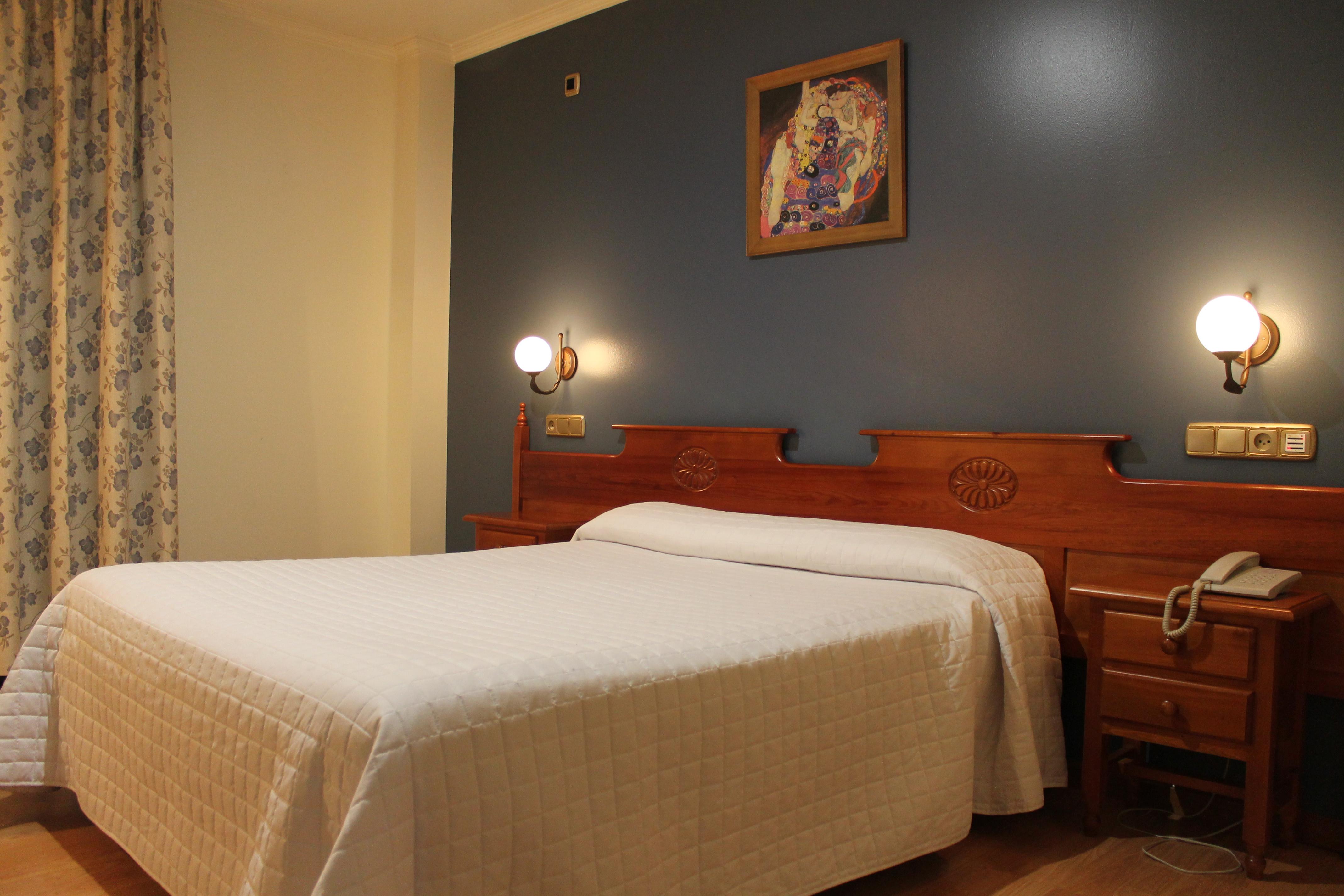 Hotel El Castillo ปอนเฟร์ราดา ภายนอก รูปภาพ